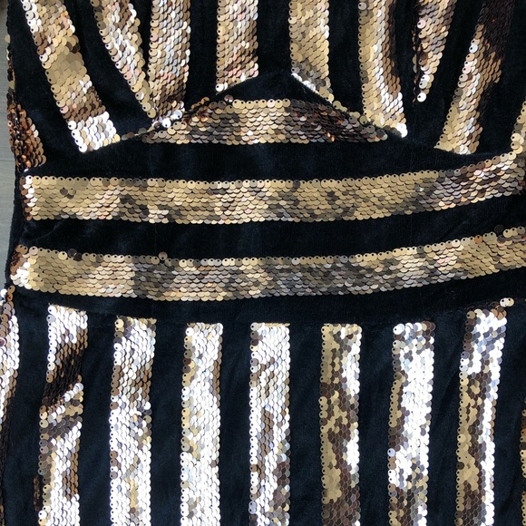 Black and Gold Dress (Zhivago look a like) - Picture 5 of 8